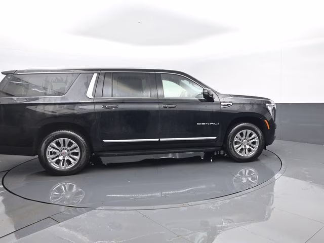 2025 Onyx Black GMC Yukon XL Denali 4X4 SUV