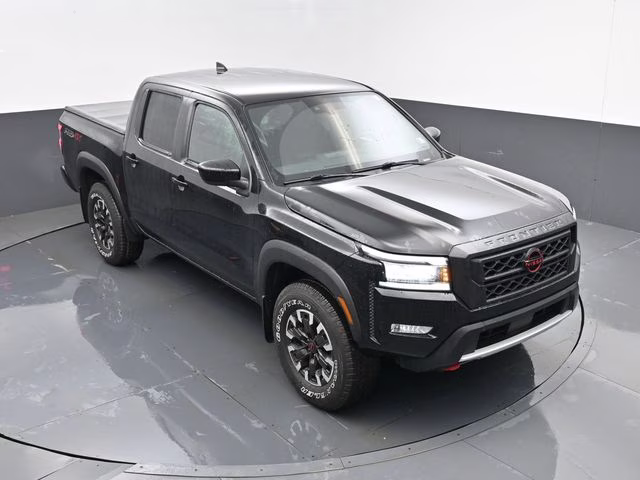 2024 Super Black Nissan Frontier PRO-4X 4X4 Truck