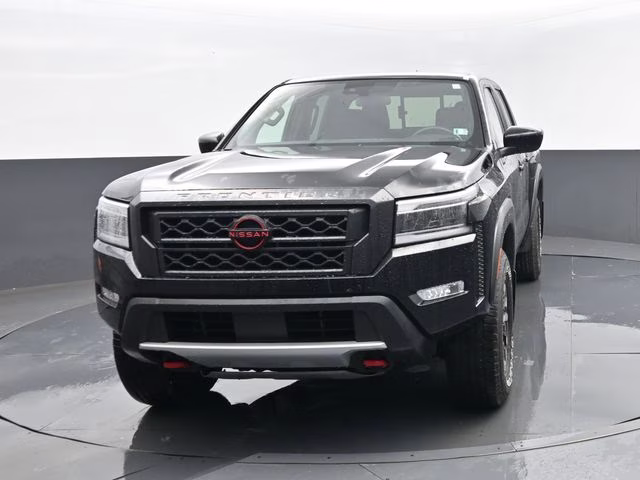 2024 Super Black Nissan Frontier PRO-4X 4X4 Truck