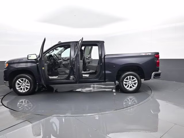 2024 Dark Ash Metallic Chevrolet Silverado 1500 LT 4X4 Truck