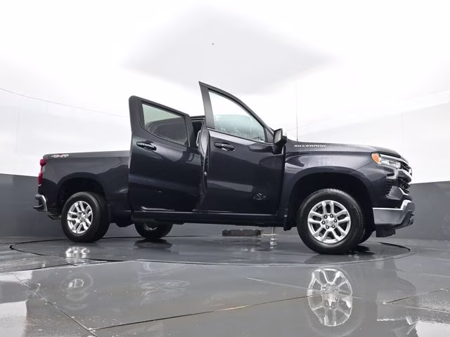 2024 Dark Ash Metallic Chevrolet Silverado 1500 LT 4X4 Truck