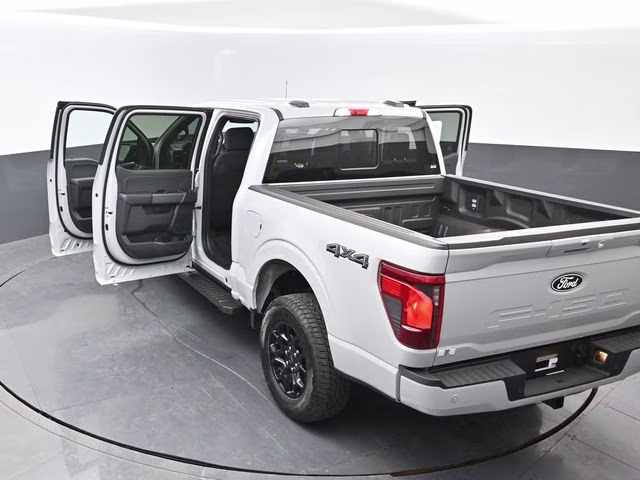 2026 Avalanche Ford F-150 XLT 4X4 Truck
