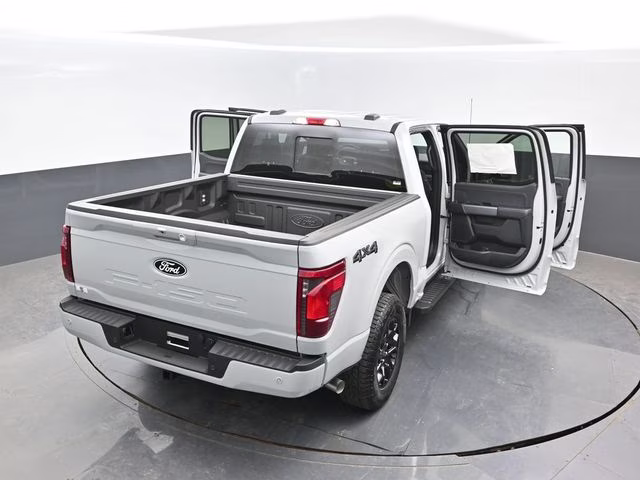 2026 Avalanche Ford F-150 XLT 4X4 Truck