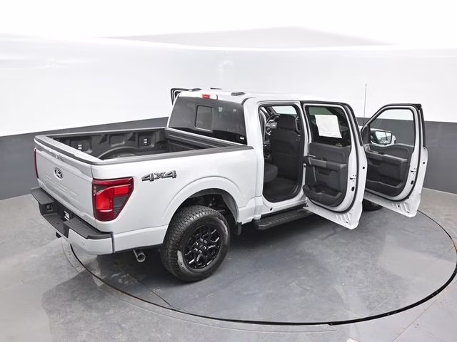 2026 Avalanche Ford F-150 XLT 4X4 Truck