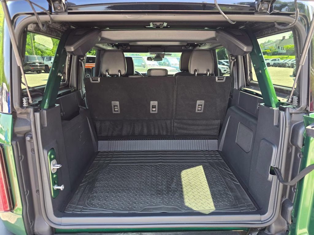 2025 Eruption Green Metallic Ford Bronco Outer Banks 4X4 SUV