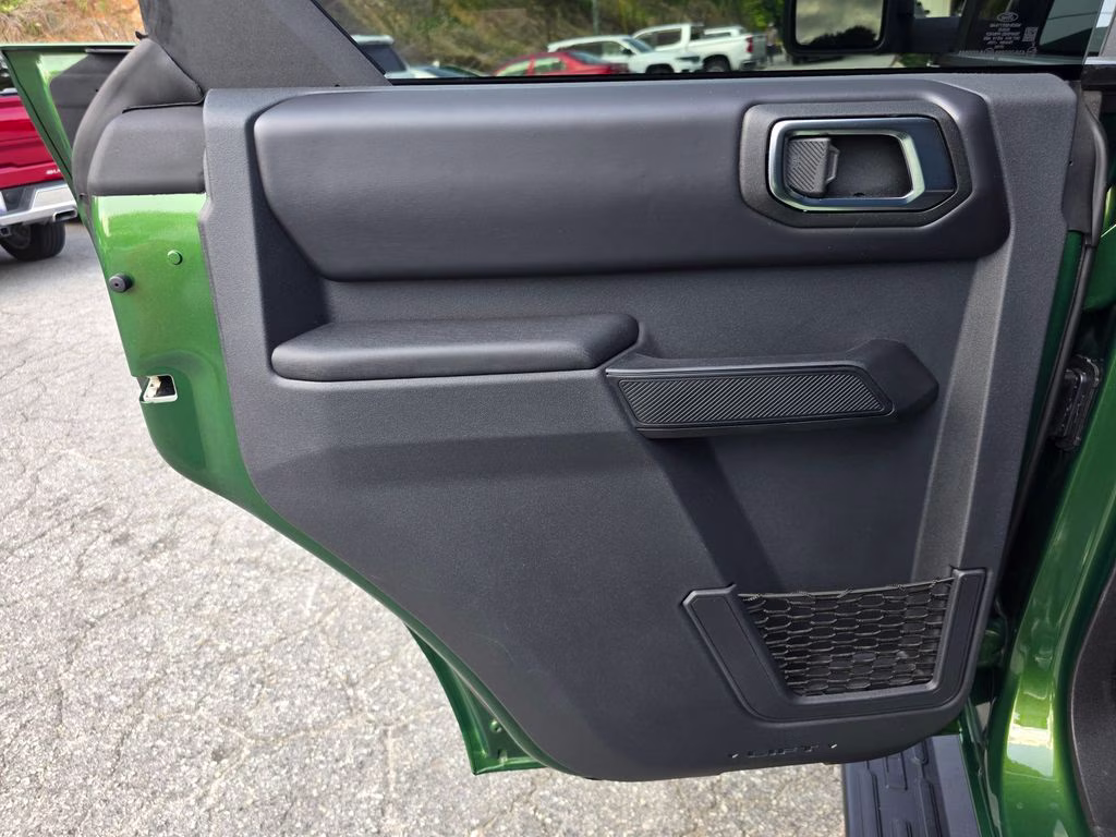 2025 Eruption Green Metallic Ford Bronco Outer Banks 4X4 SUV