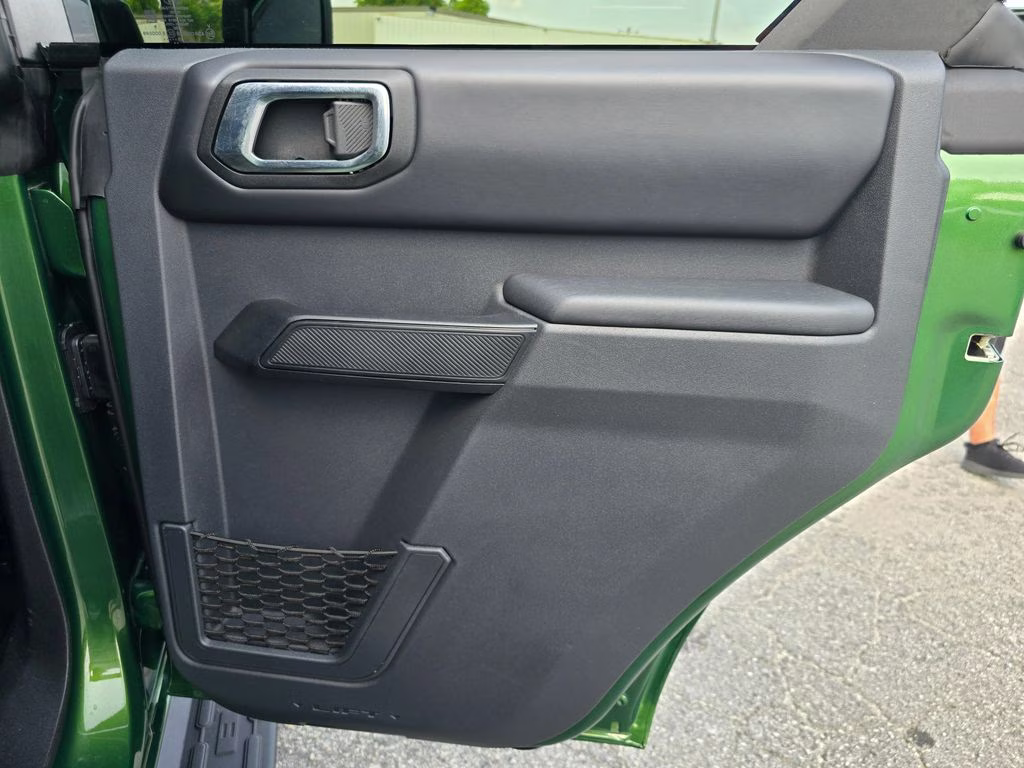 2025 Eruption Green Metallic Ford Bronco Outer Banks 4X4 SUV