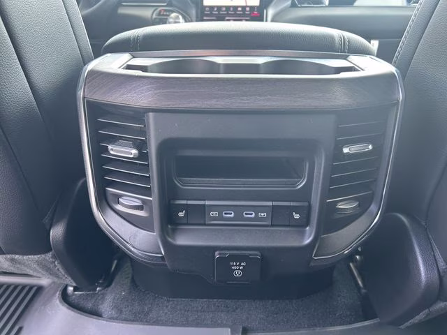 2026 Tank Ram 1500 Laramie Night Edition 4X4 Truck