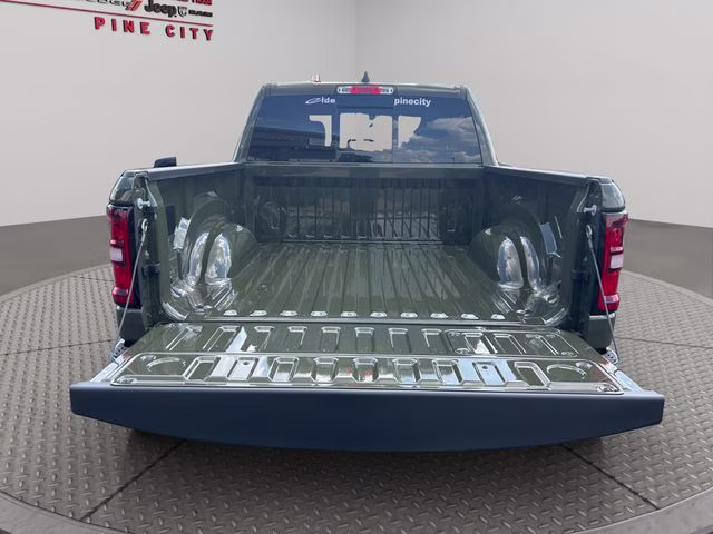 2026 Tank Ram 1500 Laramie Night Edition 4X4 Truck