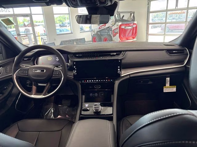 2026 Steel Blue Jeep Grand Cherokee Limited 4X4 SUV