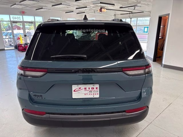 2026 Steel Blue Jeep Grand Cherokee Limited 4X4 SUV