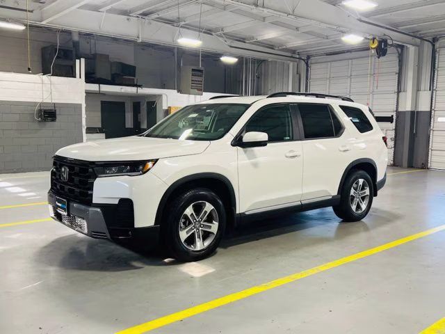 2026 Platinum White Pearl Honda Pilot EX-L FWD SUV