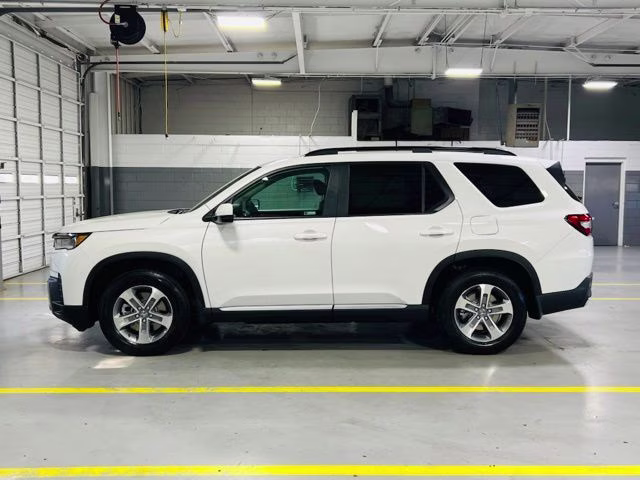 2026 Platinum White Pearl Honda Pilot EX-L FWD SUV