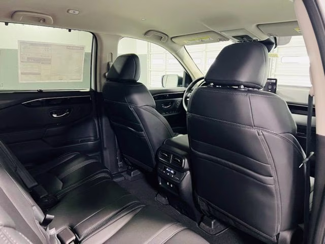 2026 Platinum White Pearl Honda Pilot EX-L FWD SUV