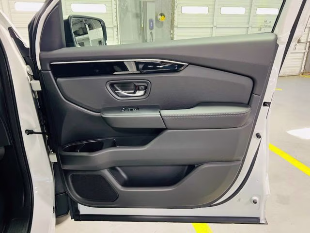 2026 Platinum White Pearl Honda Pilot EX-L FWD SUV
