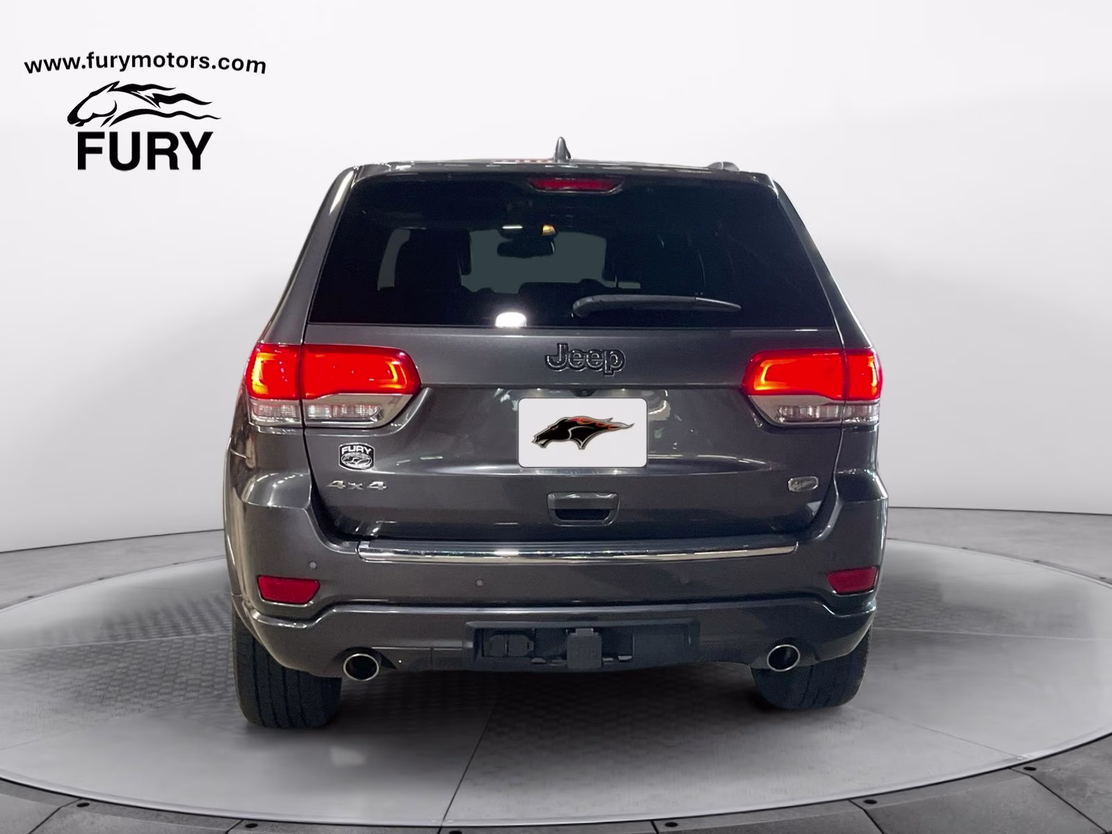2016 Granite Crystal Metallic Clearcoat Jeep Grand Cherokee Overland 4X4 SUV