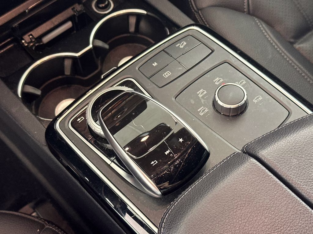 2019 Polar White Mercedes-Benz GLE GLE 400 AWD SUV