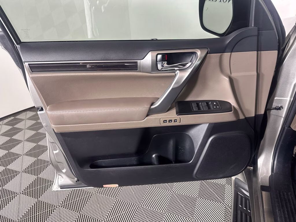 2023 Atomic Silver Lexus GX 460 4X4 SUV