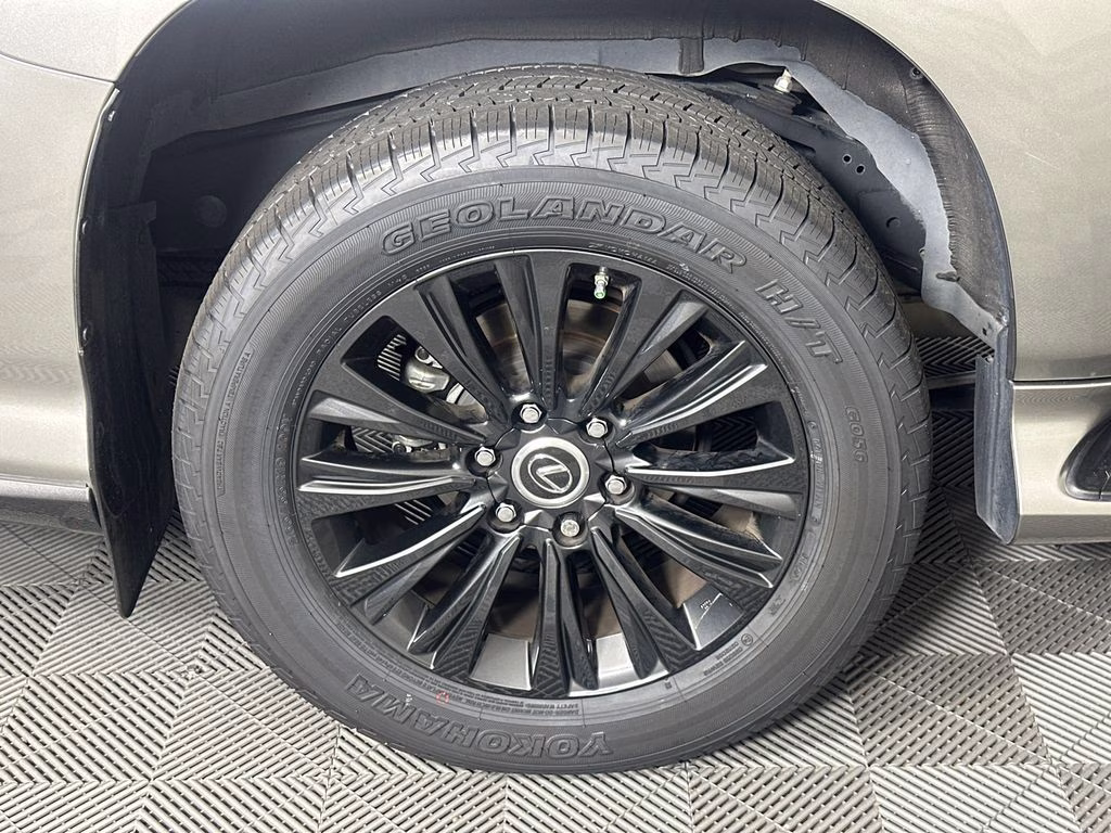 2023 Atomic Silver Lexus GX 460 4X4 SUV