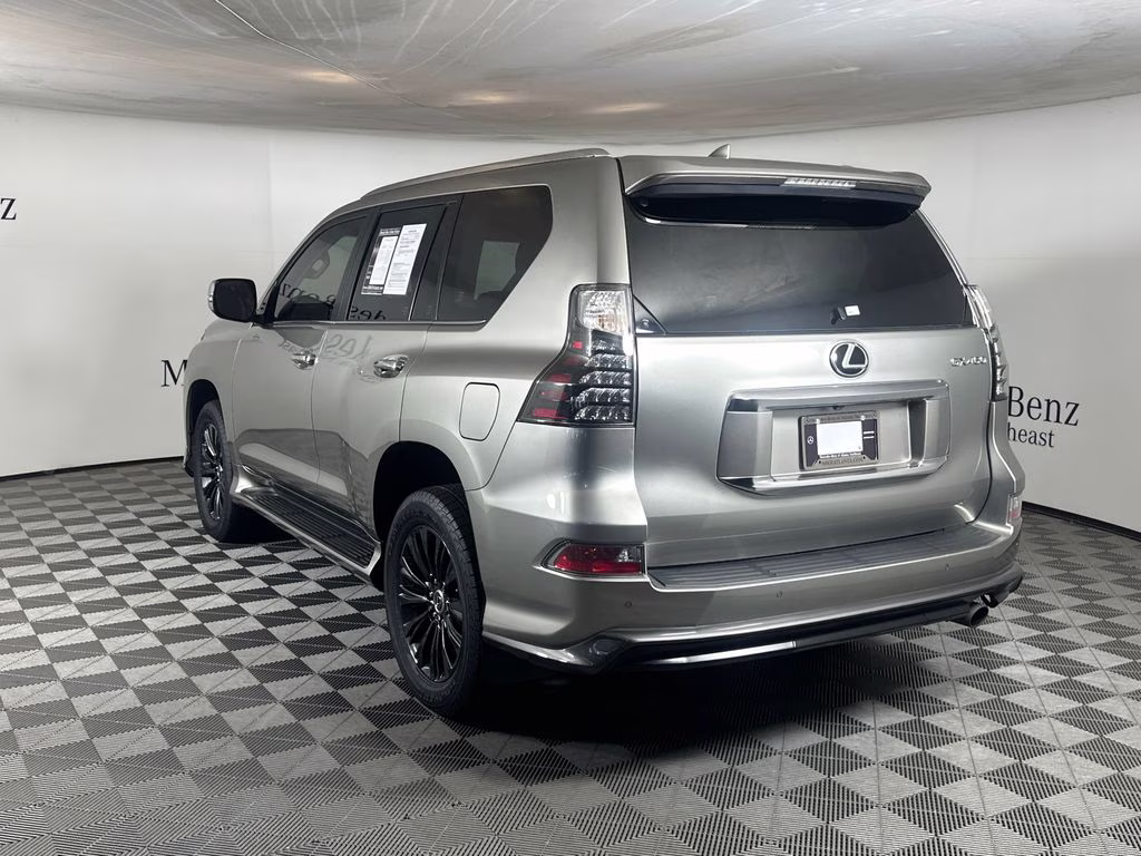 2023 Atomic Silver Lexus GX 460 4X4 SUV