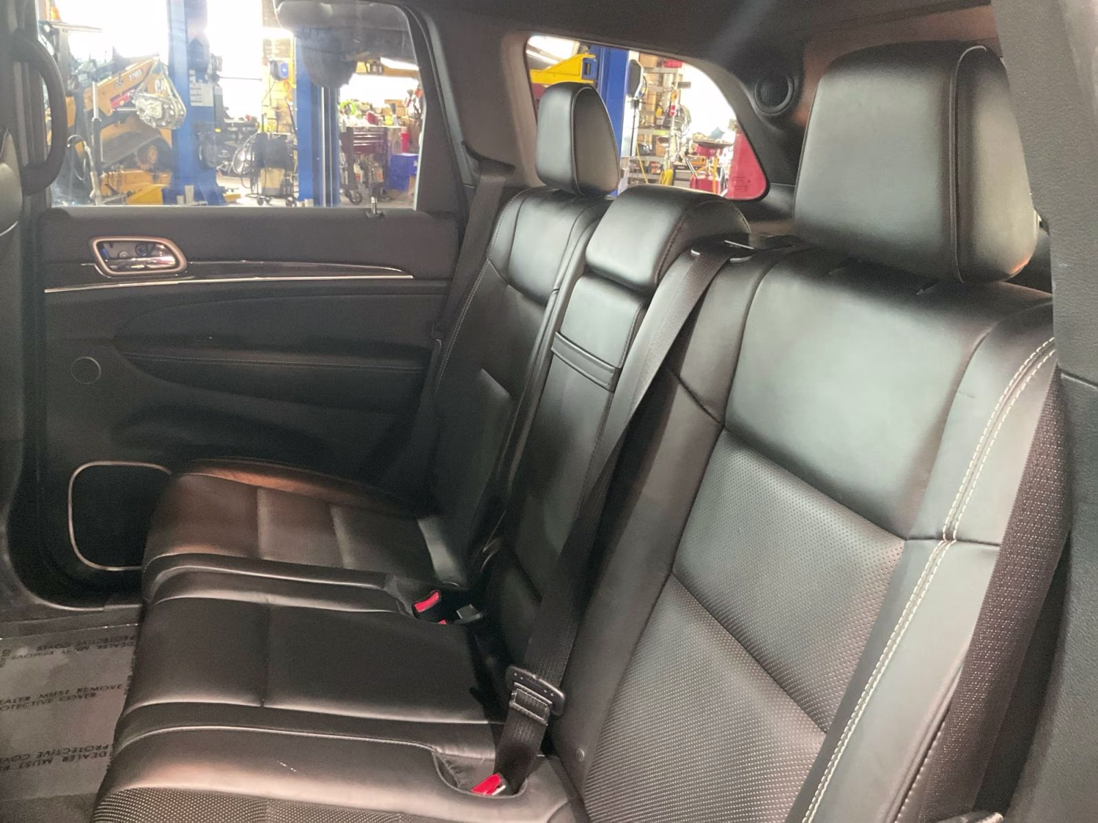 2016 Granite Crystal Metallic Clearcoat Jeep Grand Cherokee Overland 4X4 SUV