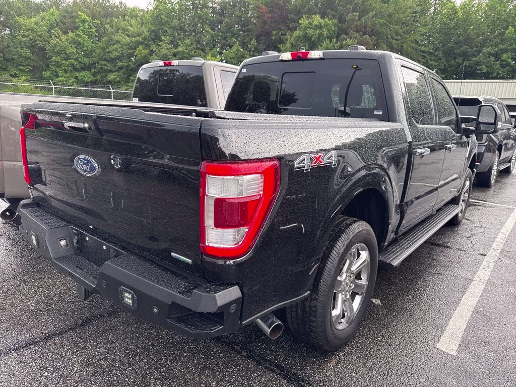 2021 Agate Black Metallic Ford F-150 Lariat 4X4 Truck