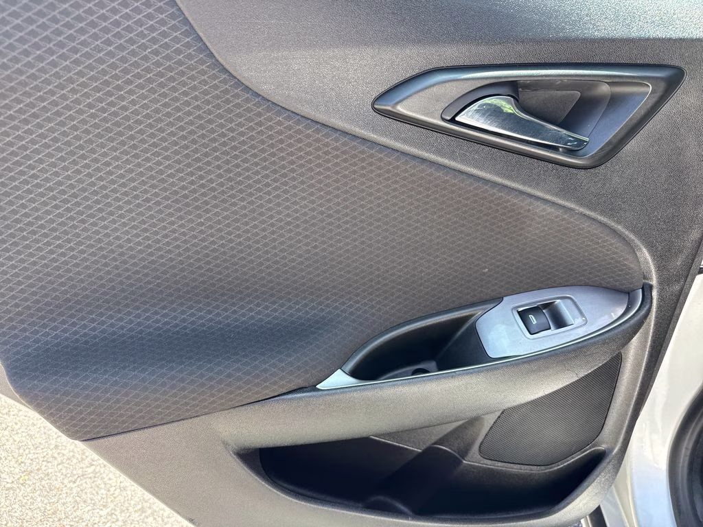 2020 Silver Ice Metallic Chevrolet Malibu RS FWD Sedan
