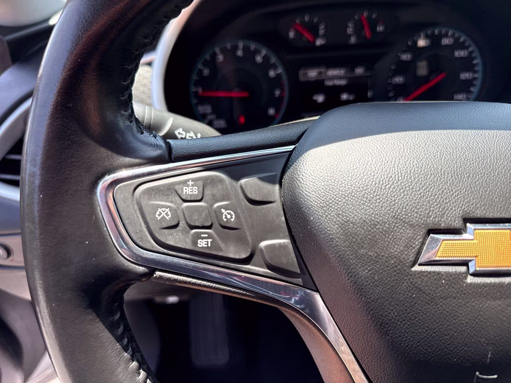 2020 Silver Ice Metallic Chevrolet Malibu RS FWD Sedan