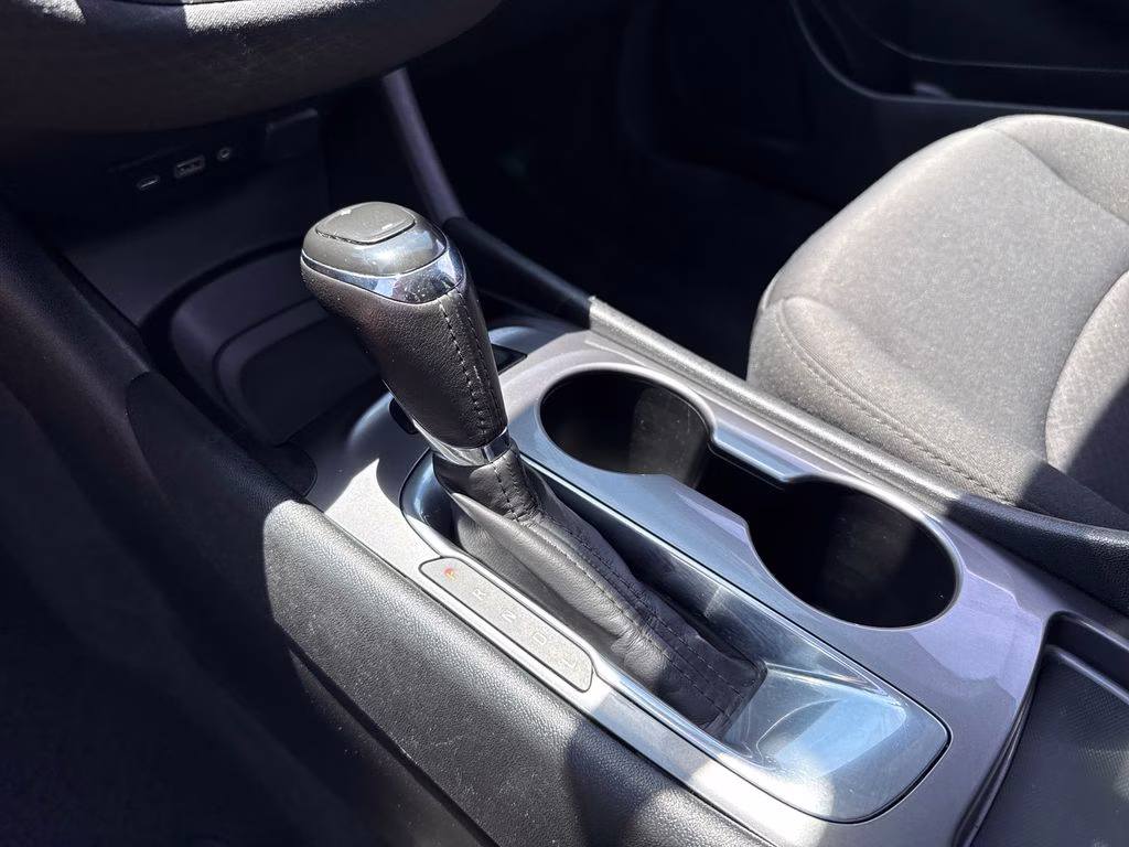 2020 Silver Ice Metallic Chevrolet Malibu RS FWD Sedan