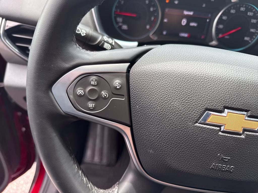 2023 Radiant Red Tintcoat Chevrolet Traverse LT FWD SUV