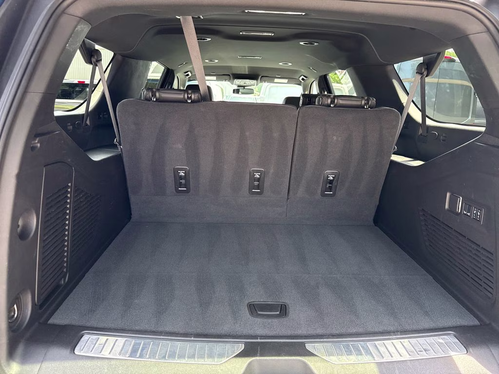 2024 Black Chevrolet Suburban RST 4X4 SUV