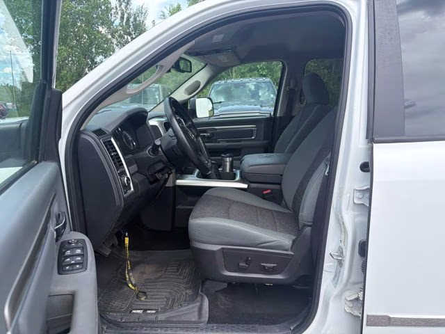 2016 Bright White Clearcoat Ram 2500 Big Horn 4X4 Truck