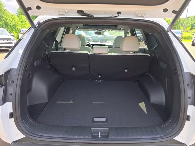 2026 Creamy White Pearl Hyundai Tucson Hybrid Limited AWD SUV