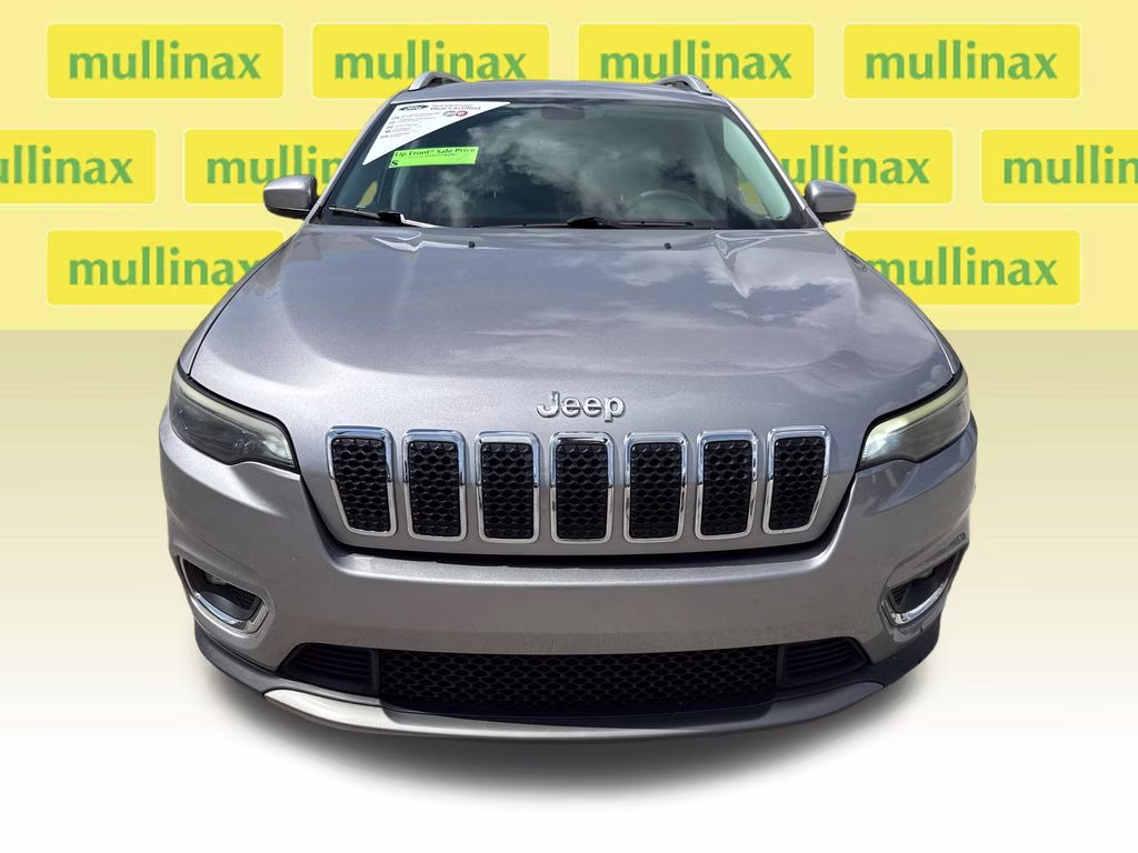 2019 Billet Silver Metallic Clearcoat Jeep Cherokee Limited FWD SUV