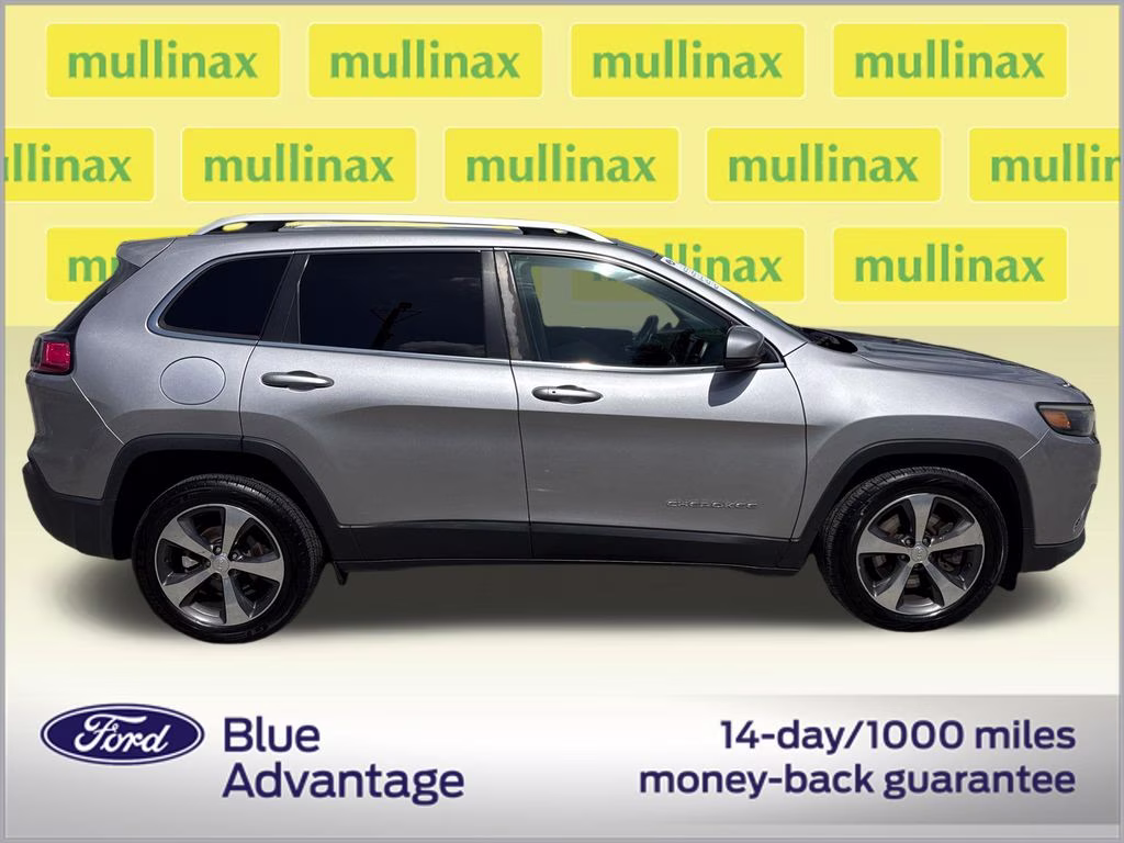 2019 Billet Silver Metallic Clearcoat Jeep Cherokee Limited FWD SUV