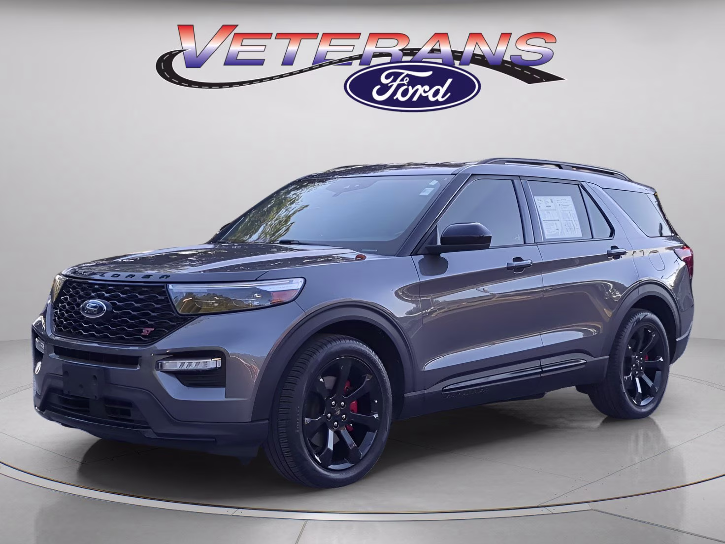 2022 Carbonized Gray Metallic Ford Explorer ST RWD SUV