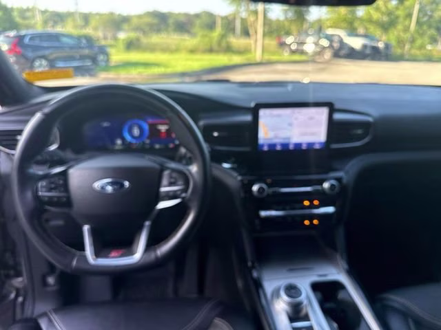 2022 Carbonized Gray Metallic Ford Explorer ST RWD SUV