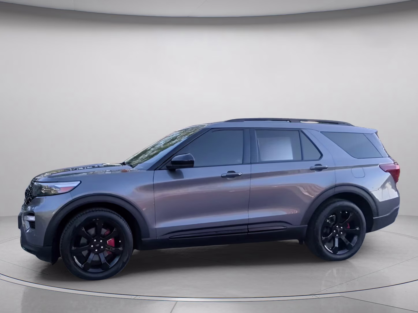 2022 Carbonized Gray Metallic Ford Explorer ST RWD SUV