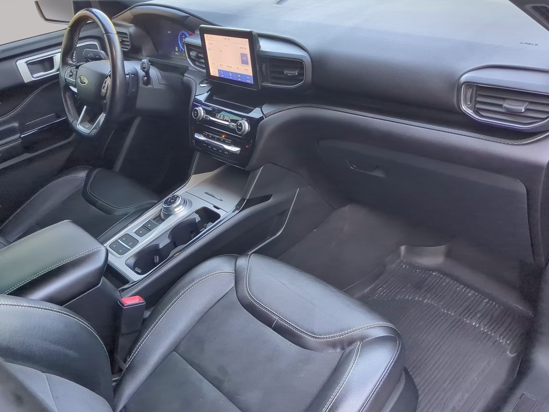 2022 Carbonized Gray Metallic Ford Explorer ST RWD SUV