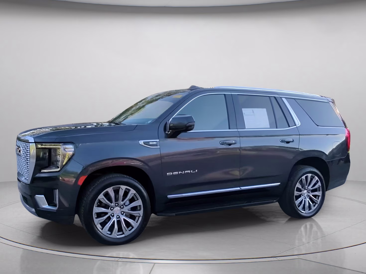2021 Hunter Metallic GMC Yukon Denali RWD SUV