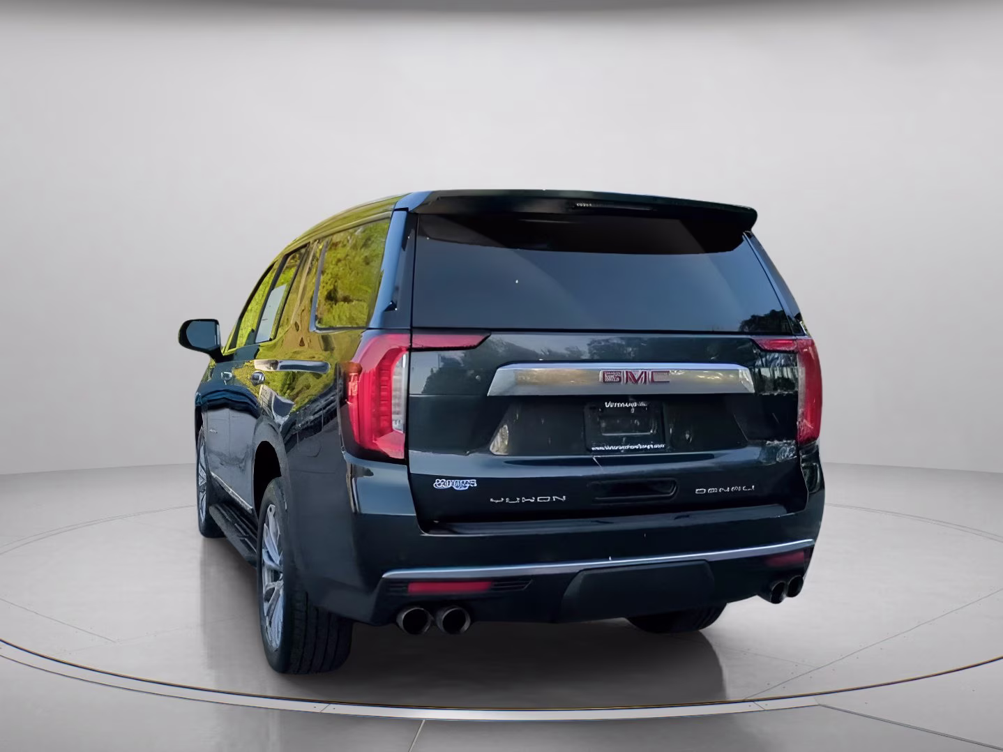 2021 Hunter Metallic GMC Yukon Denali RWD SUV