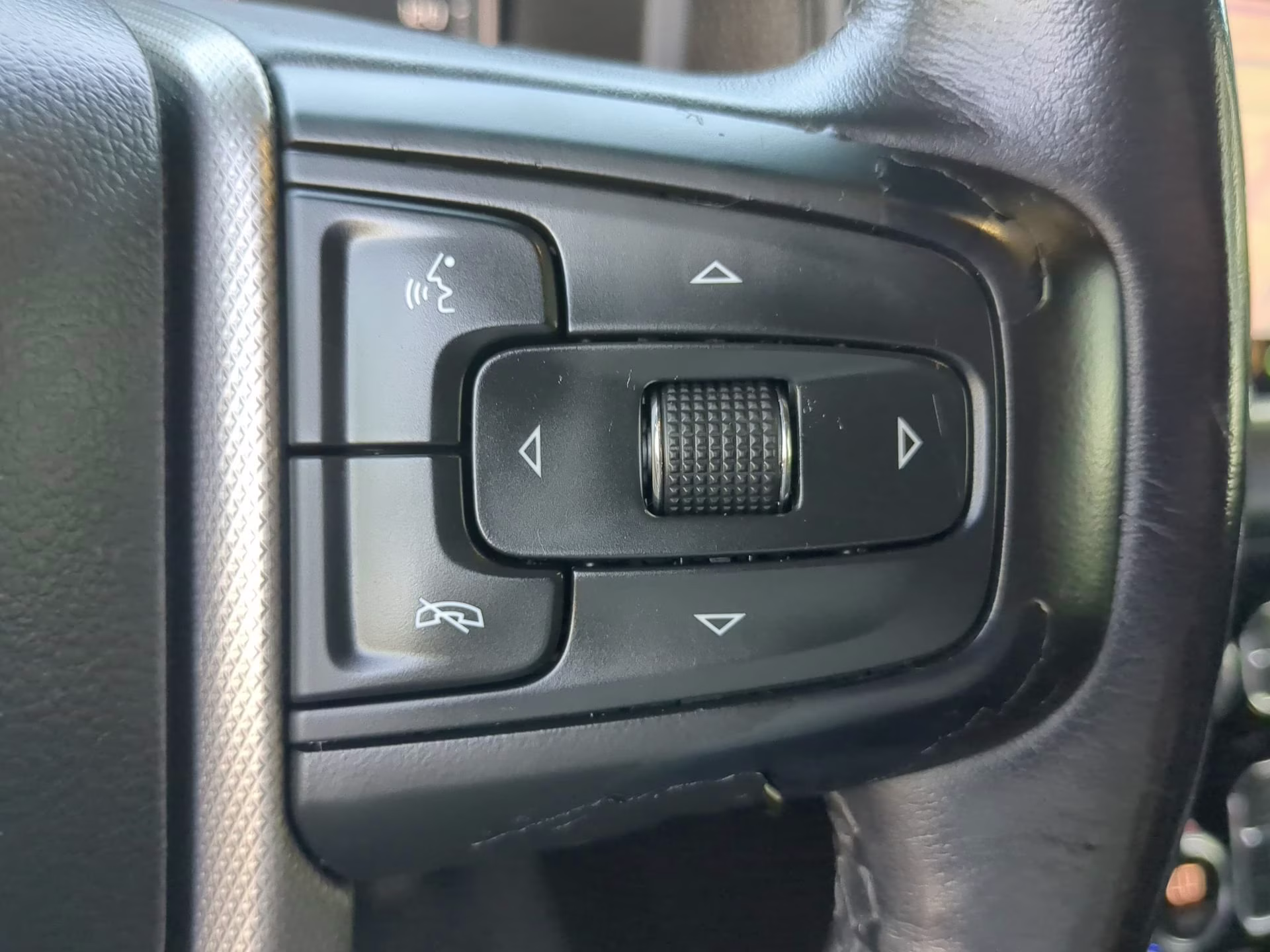 2021 Hunter Metallic GMC Yukon Denali RWD SUV