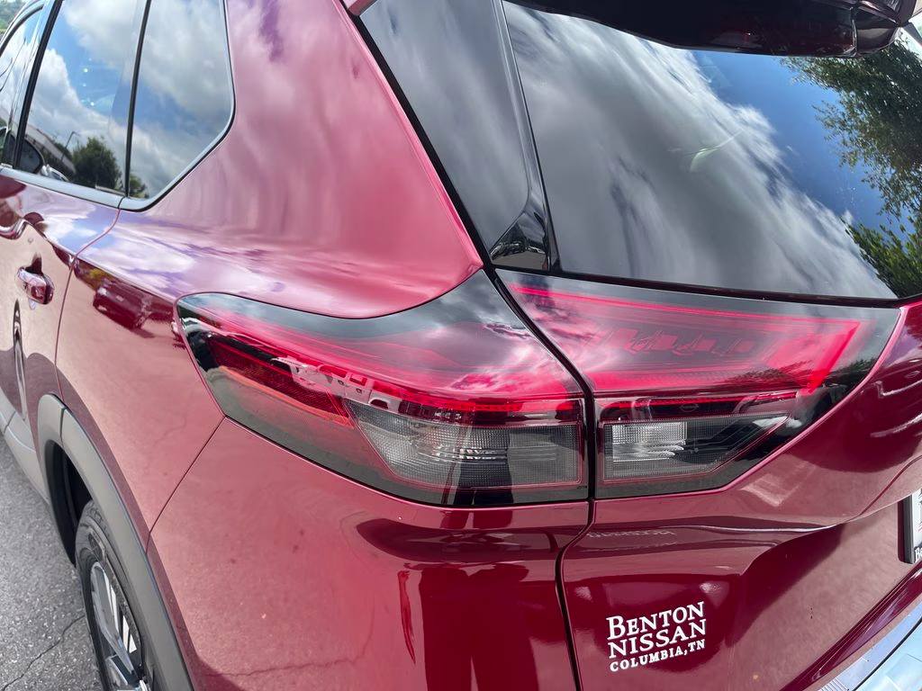 2021 Scarlet Ember Tintcoat Nissan Rogue SV AWD SUV