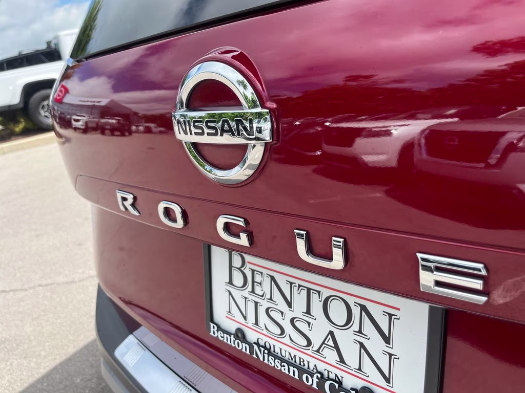 2021 Scarlet Ember Tintcoat Nissan Rogue SV AWD SUV