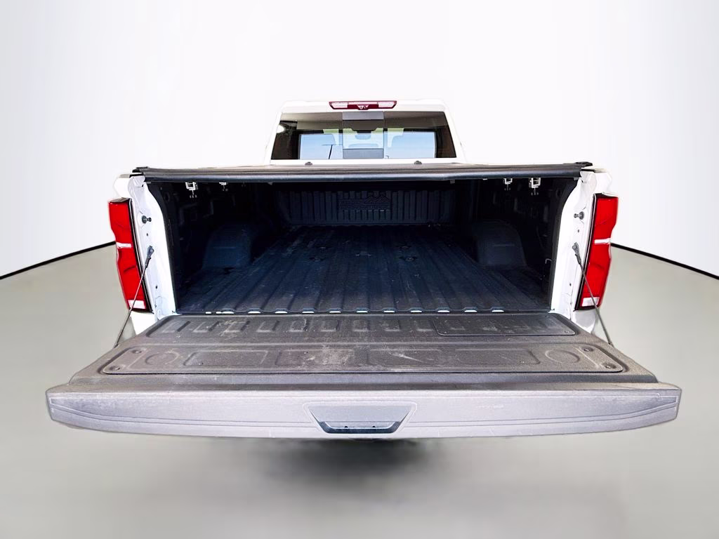 2024 Iridescent Pearl Tricoat Chevrolet Silverado 2500HD High Country 4X4 Truck