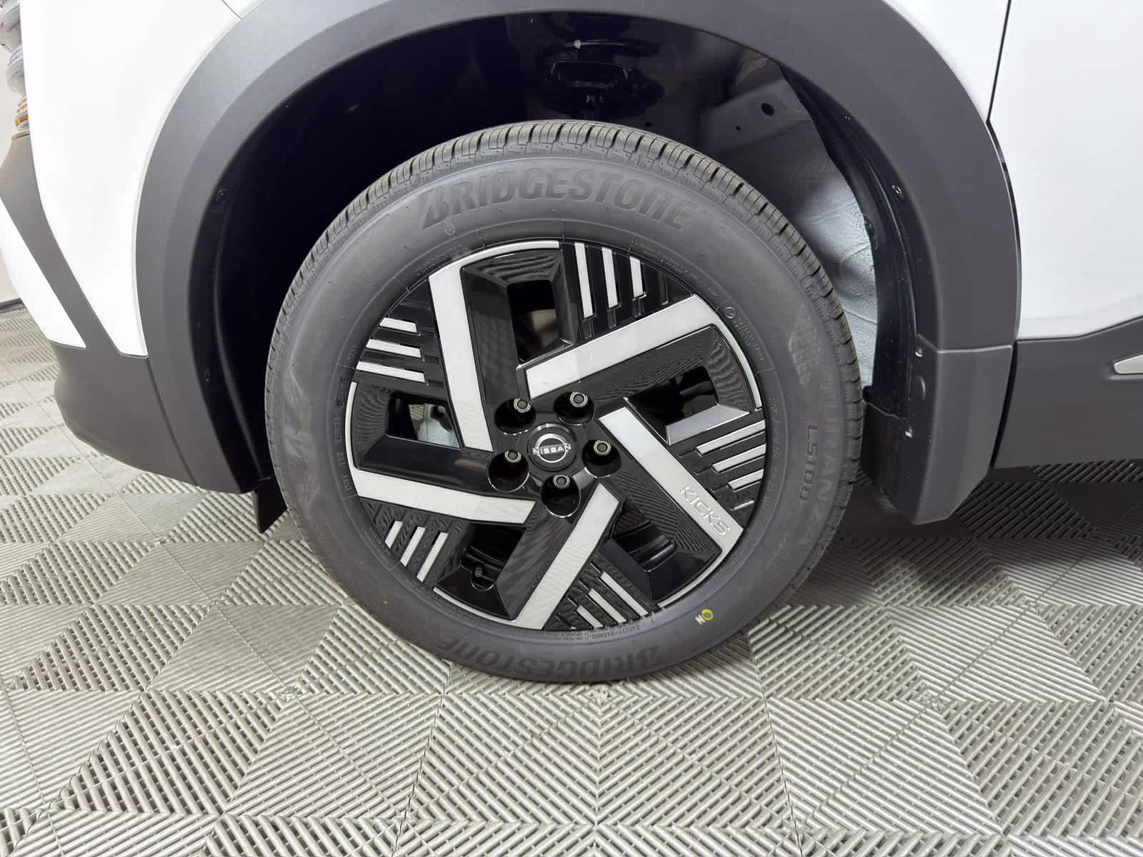 2026 Fresh Powder Nissan Kicks SV FWD SUV