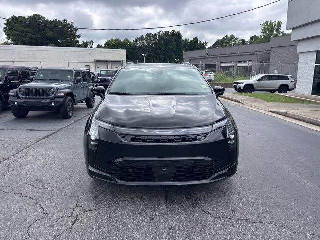 2027 Diamond Black Crystal Pearlcoat Chrysler Pacifica Limited FWD Van