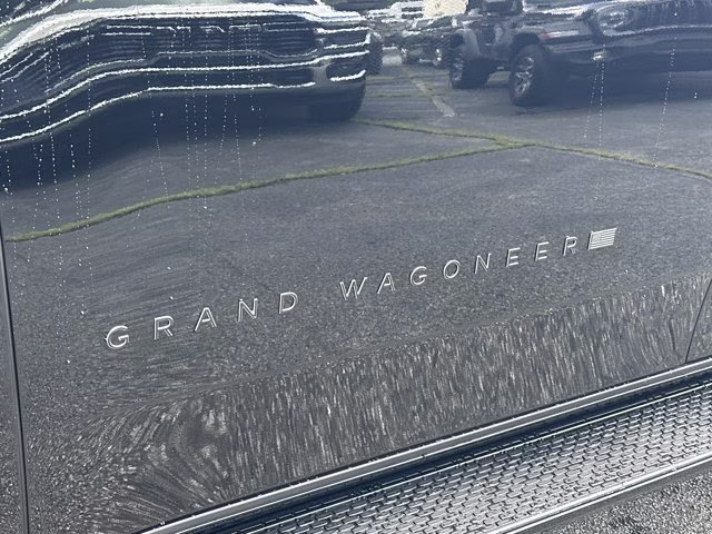 2026 High Gloss Black Jeep Grand Wagoneer 4x2 RWD SUV