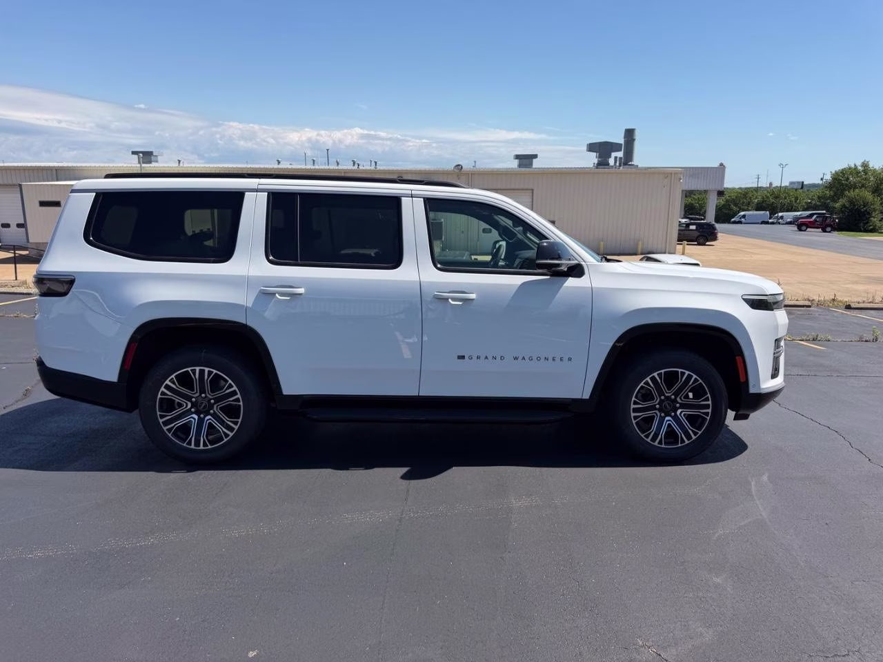 2026 Bright White Clearcoat Jeep Grand Wagoneer 4x4 4X4 SUV