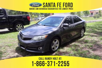 2012 Gray Toyota Camry SE FWD Sedan
